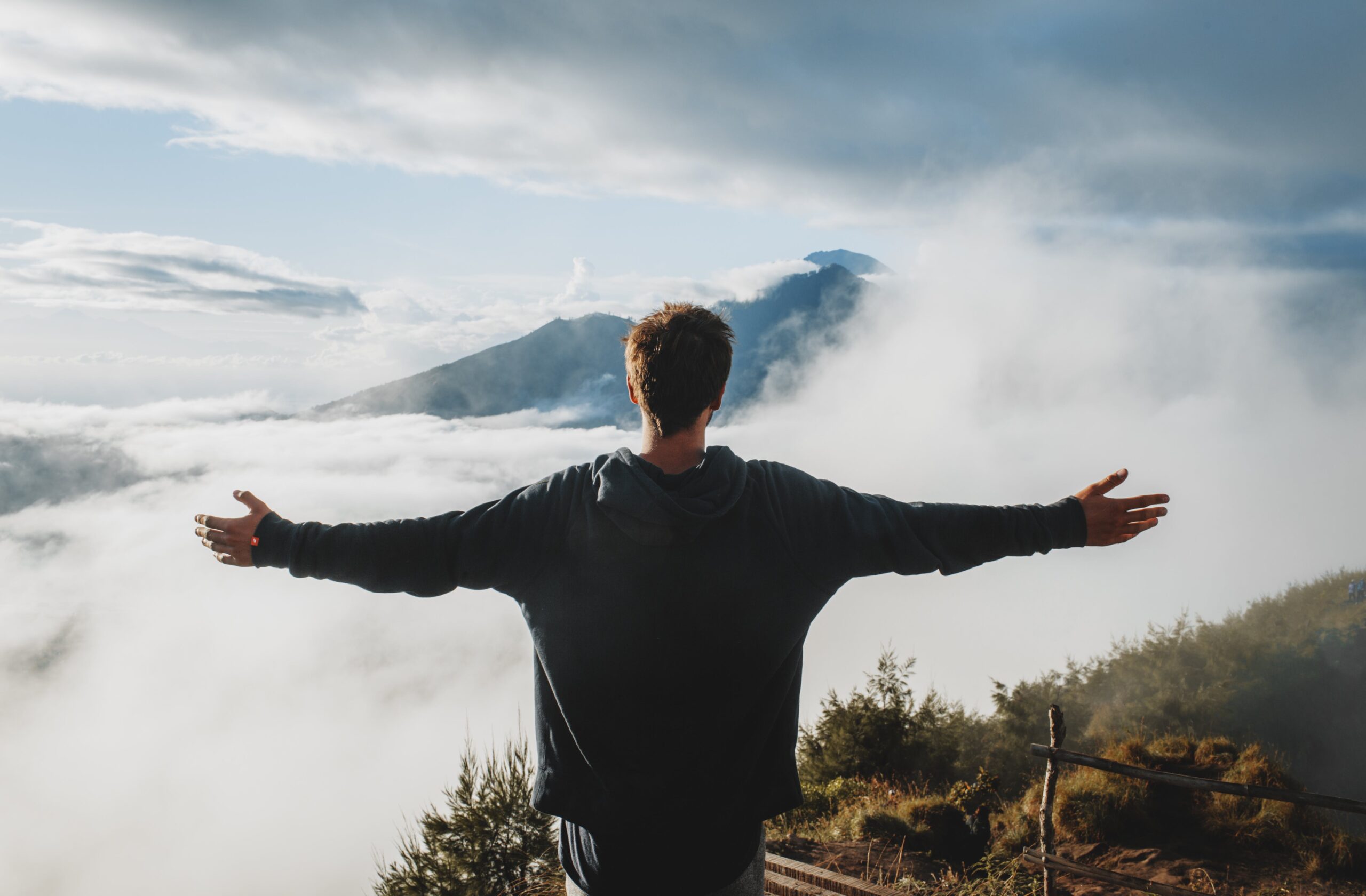 Unplug and Prioritize: Your 5-Step Guide to Digital Freedom
